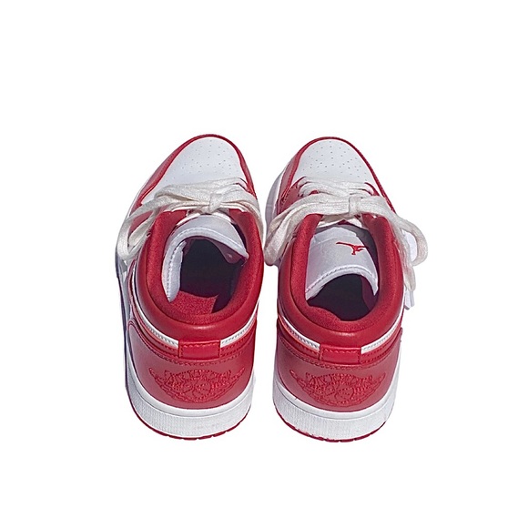 Nike Air Jordan 1 Low - Picture 8 of 13